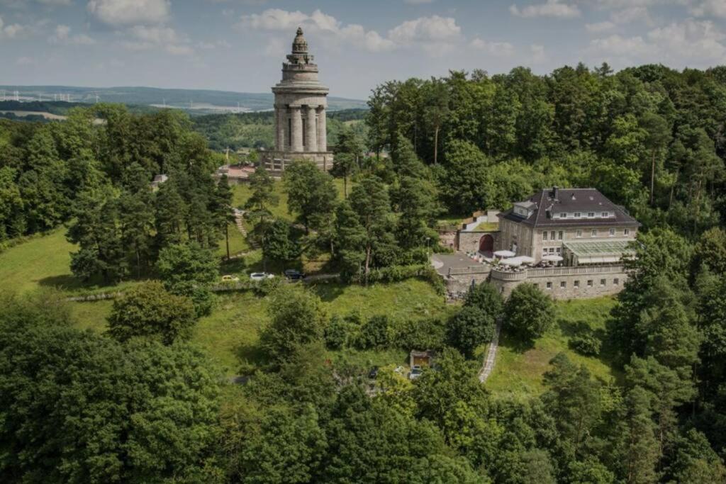 Kleiner Saal Im Villenviertel Eisenach Kültér fotó